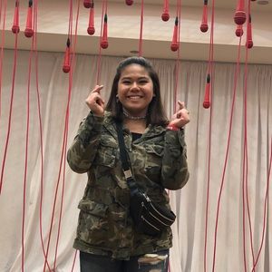 Meet your Posher, Jasmin